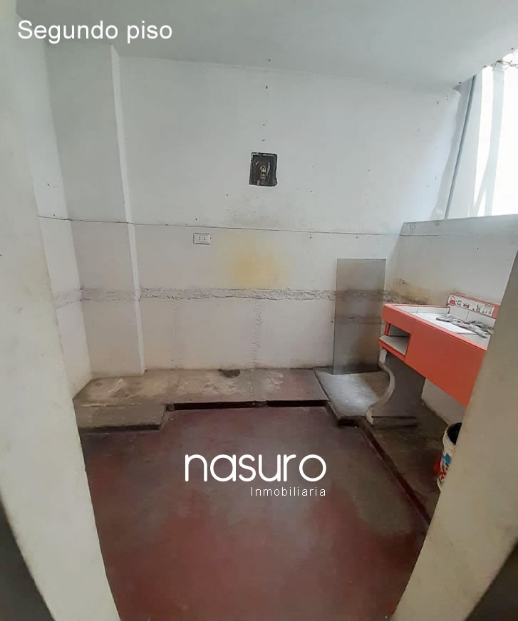 Se vende casa en Jr. Francia, La Victoria