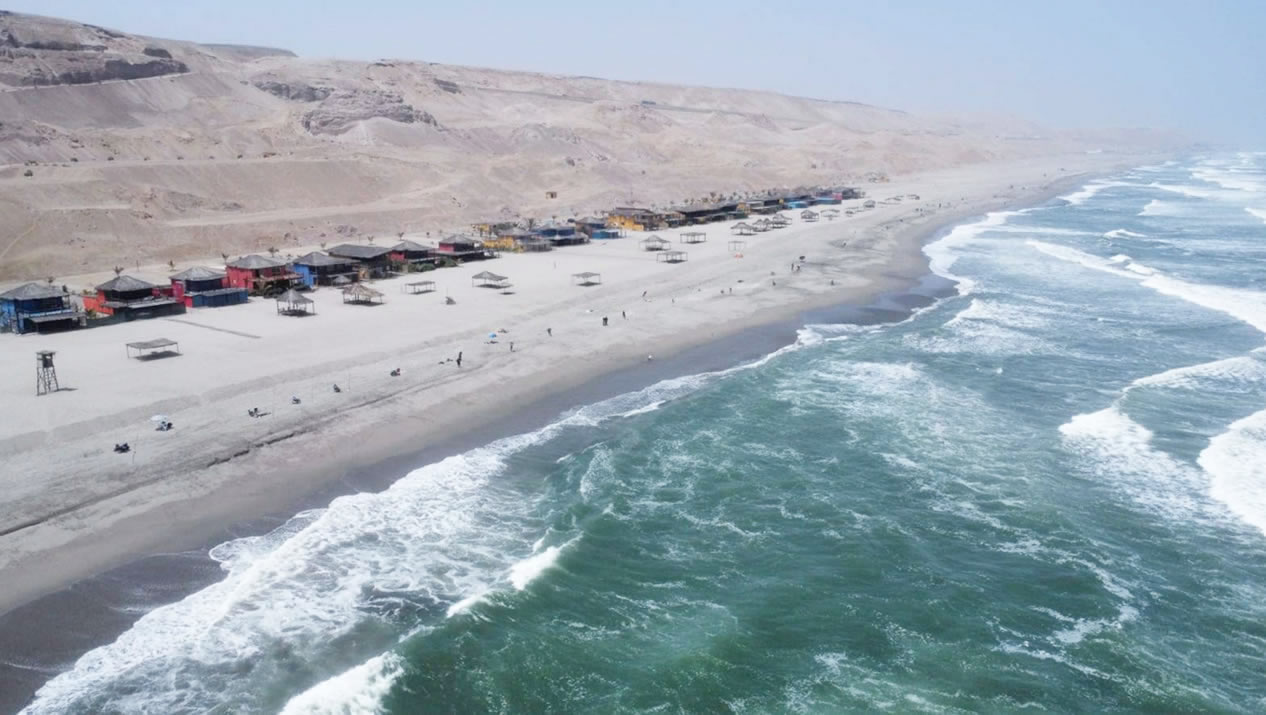 Se vende terreno de 17.86 hectáreas en playa de San Vicente de Cañete