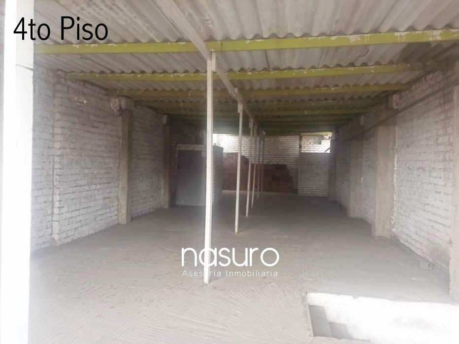 Se vende local comercial en Gamarra