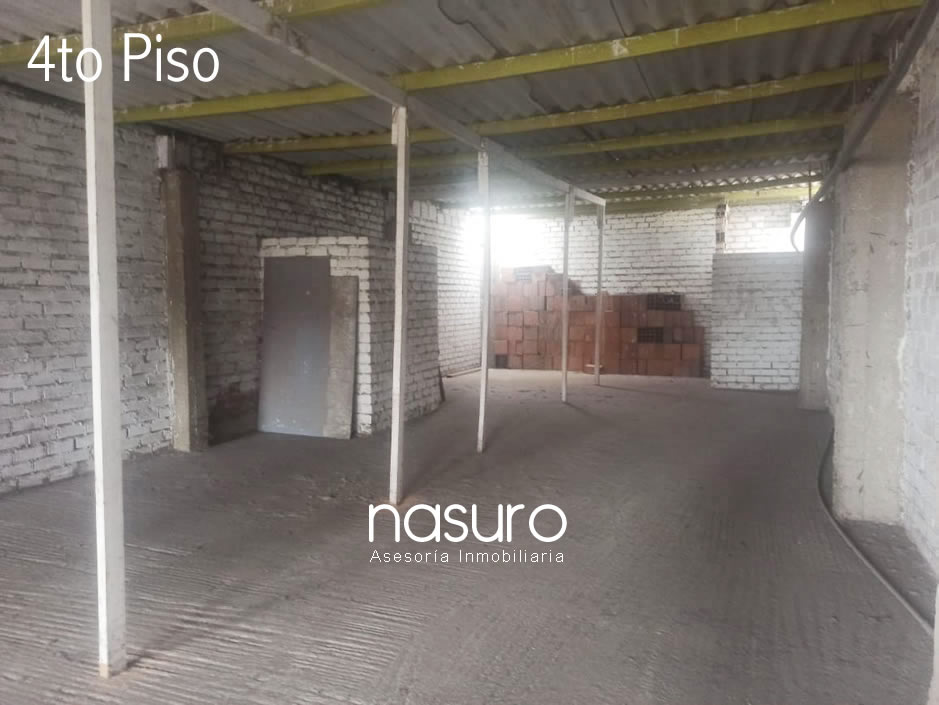 Se vende local comercial en Gamarra