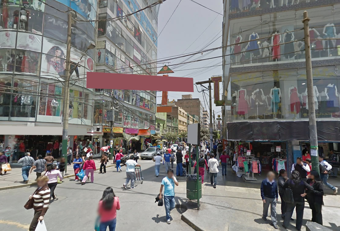 Se vende tienda en el Emporio Comercial de Gamarra