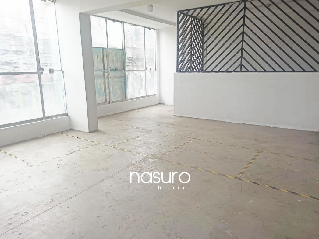 Se alquila local comercial en el Parque Industrial Villa El Salvador