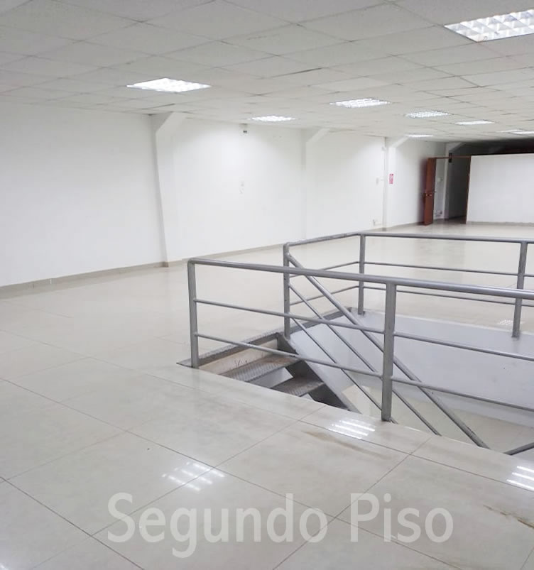 Se alquila local comercial en Pucallpa