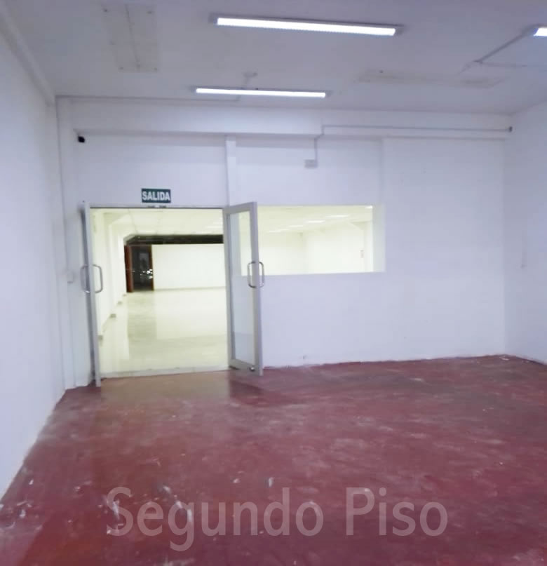 Se alquila local comercial en Pucallpa