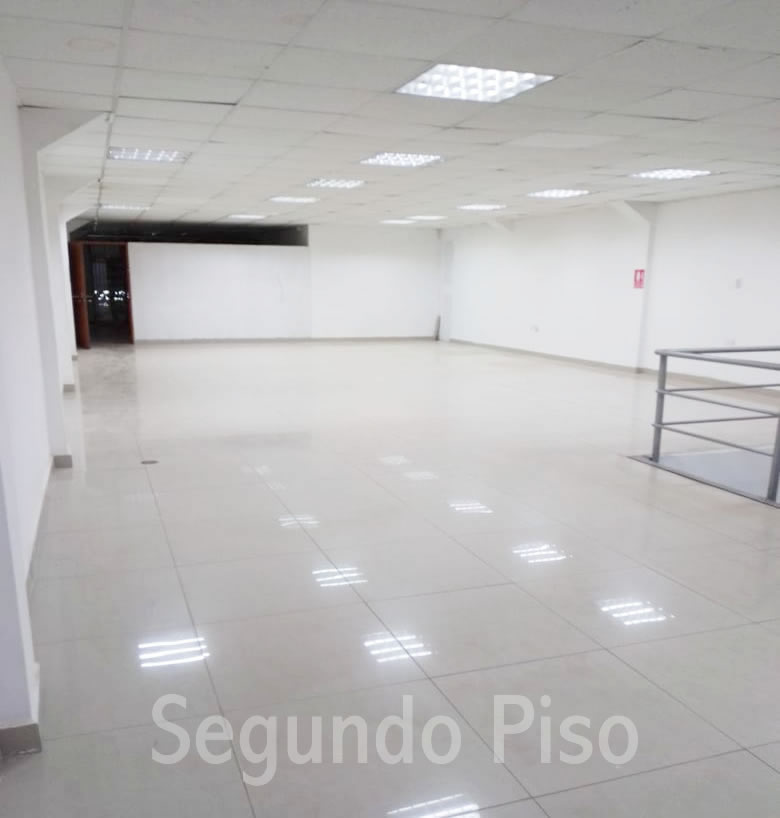 Se alquila local comercial en Pucallpa