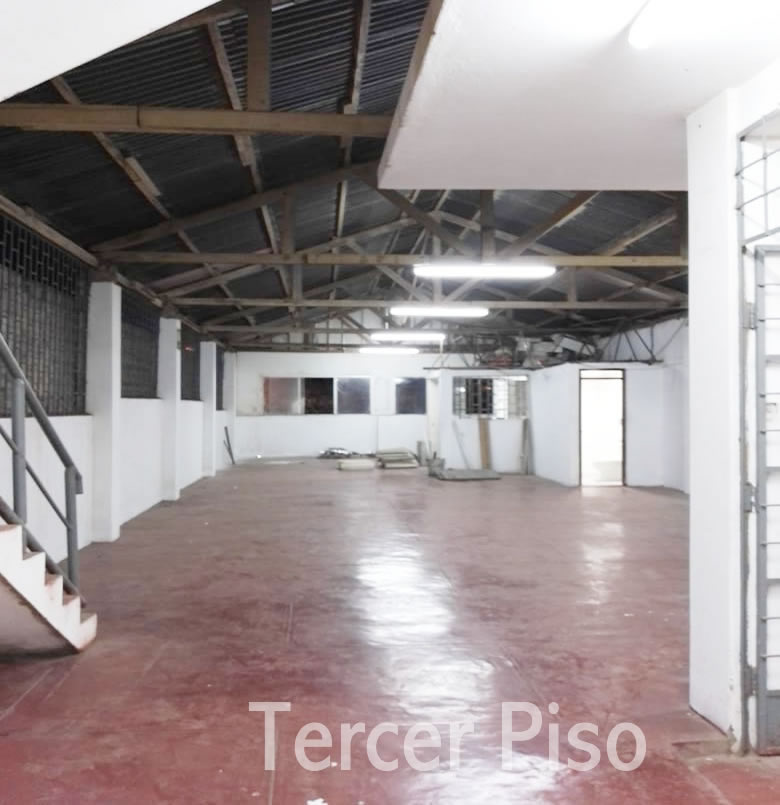 Se alquila local comercial en Pucallpa