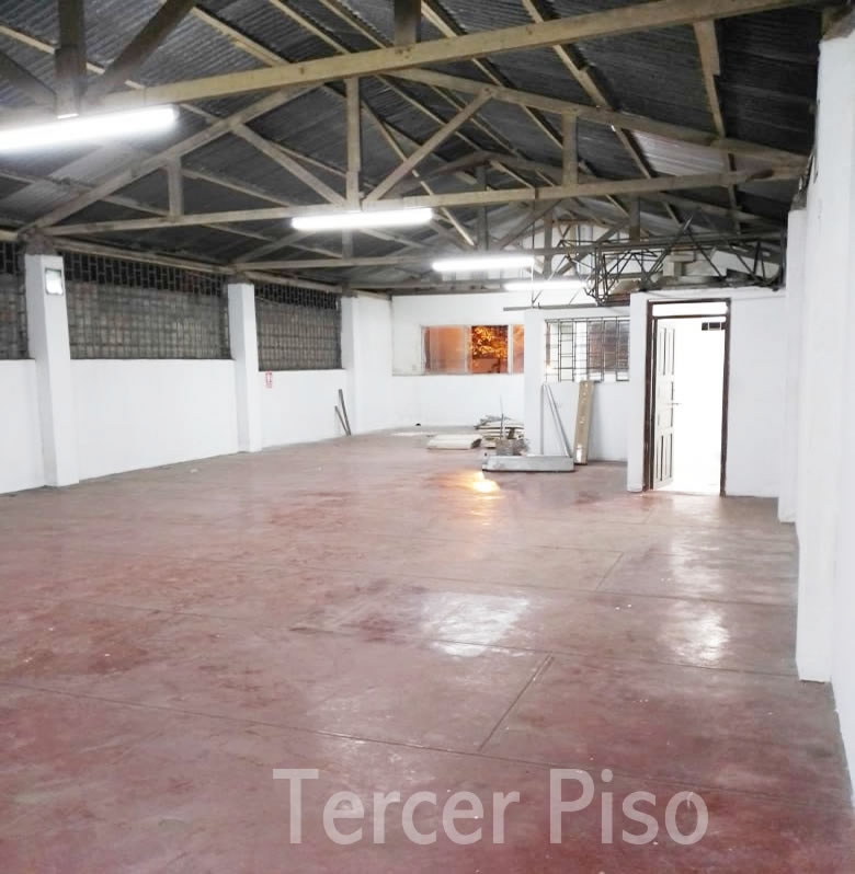 Se alquila local comercial en Pucallpa