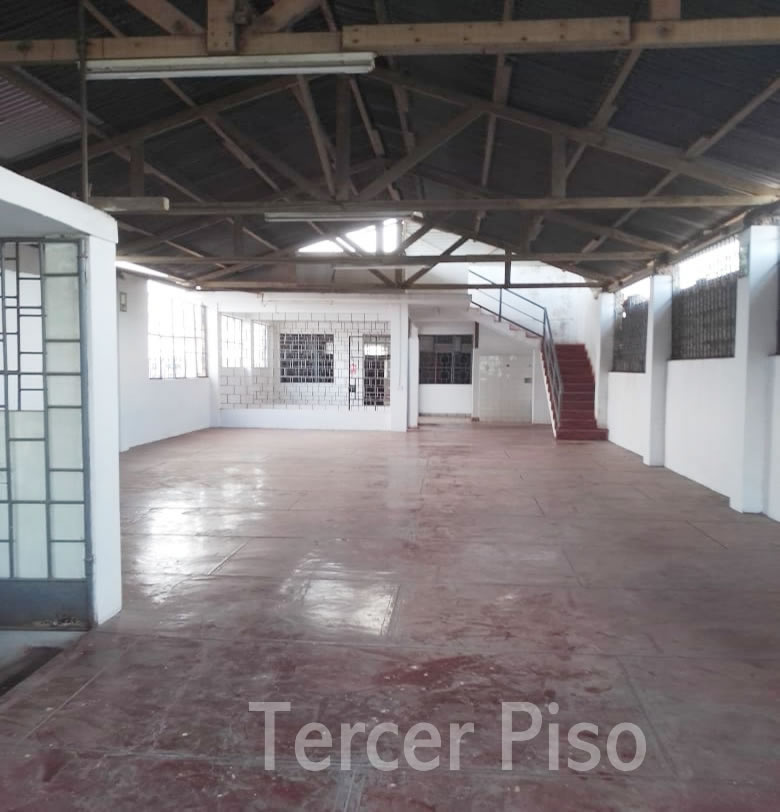 Se alquila local comercial en Pucallpa